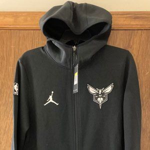 $140 Charlotte Hornets Jordan Showtime Thermaflex Jacket black/white, Small NWT